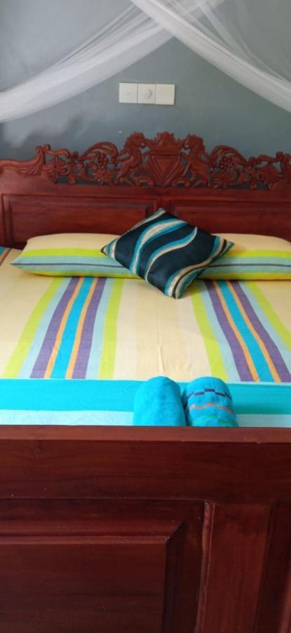 Mandara Rest Bed & Breakfast ฮิกคาดูวา ภายนอก รูปภาพ