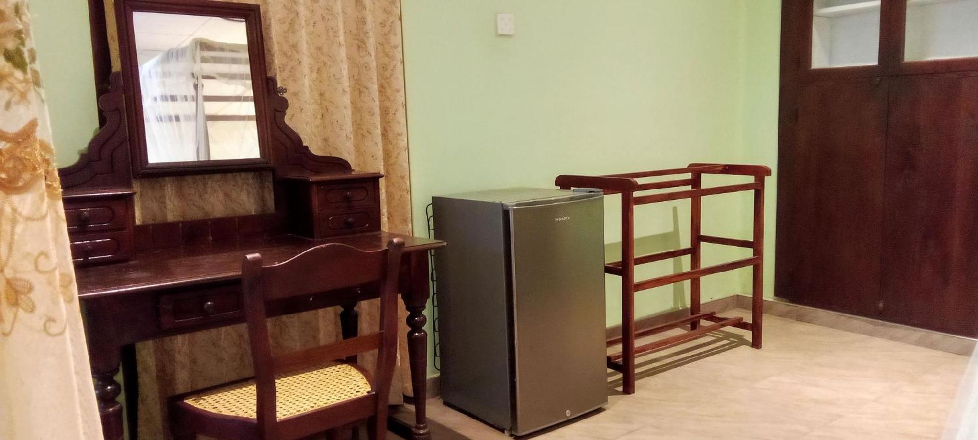 Mandara Rest Bed & Breakfast ฮิกคาดูวา ห้อง รูปภาพ